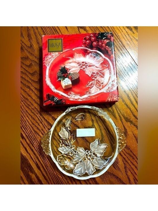 Mikasa Other - Mikasa Christmas Bloom Sweet Dish - Vintage - NIB